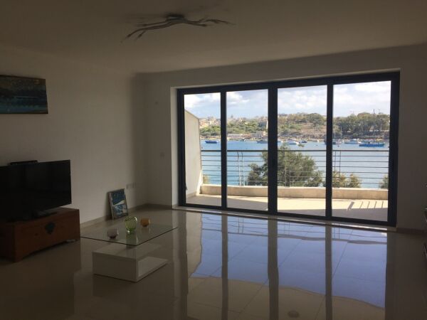 Nicely finished seafront apartment - Ref No 000144 - Image 2