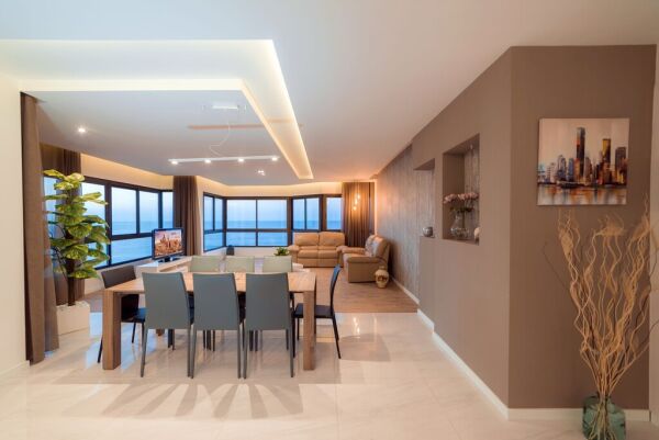 Luxury seafront apartment - Ref No 000225 - Image 1