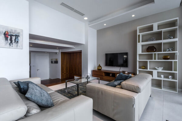 Tigne Point, Luxurious Finish Apartment - Ref No 000249 - Image 6