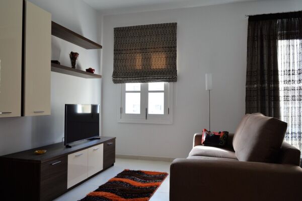 Sliema, Furnished Apartment - Ref No 000273 - Image 1
