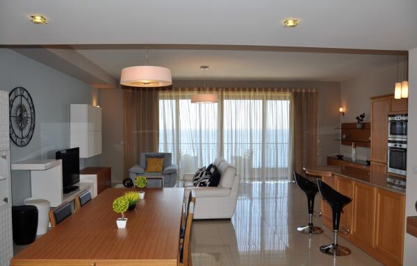 Sliema, Luxurious Finish Apartment - Ref No 000351 - Image 3