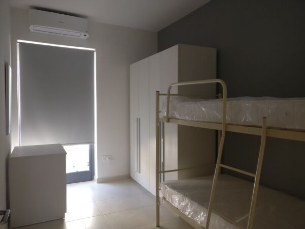Sliema, 2 bedroom Furnished Penthouse - Ref No 000637 - Image 8