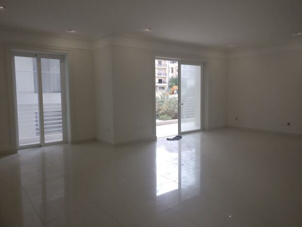 Sliema, Highly finished 2 bedroom apartment - Ref No 000660 - Image 5
