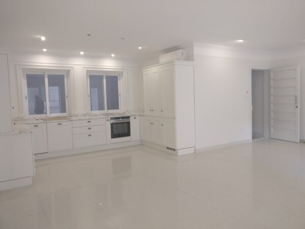 Sliema, Highly finished 2 bedroom apartment - Ref No 000660 - Image 2
