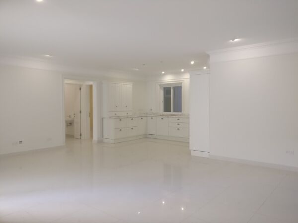 Sliema, Highly finished 2 bedroom apartment - Ref No 000660 - Image 1