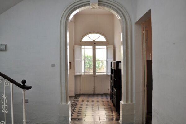 Sliema, Converted Town House - Ref No 000664 - Image 1