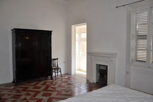 Sliema, Converted Town House - Ref No 000664 - Image 7