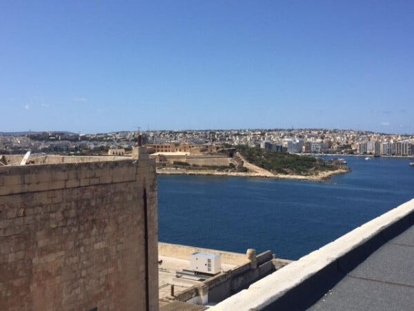 Valletta, Furnished Duplex Apartment - Ref No 000732 - Image 1
