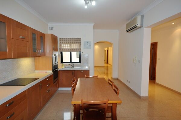 Sliema, Apartment - Ref No 000815 - Image 3