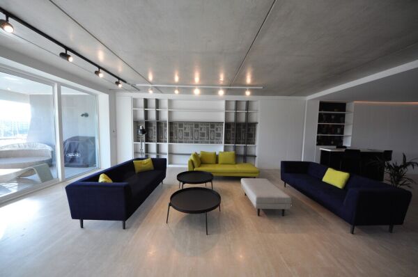 Ta’ Xbiex, Luxury Furnished Apartment - Ref No 000942 - Image 3