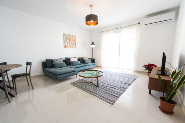 Gzira, Furnished Apartment - Ref No 000955 - Image 2