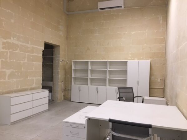 Valletta, Finished Office - Ref No 001064 - Image 7
