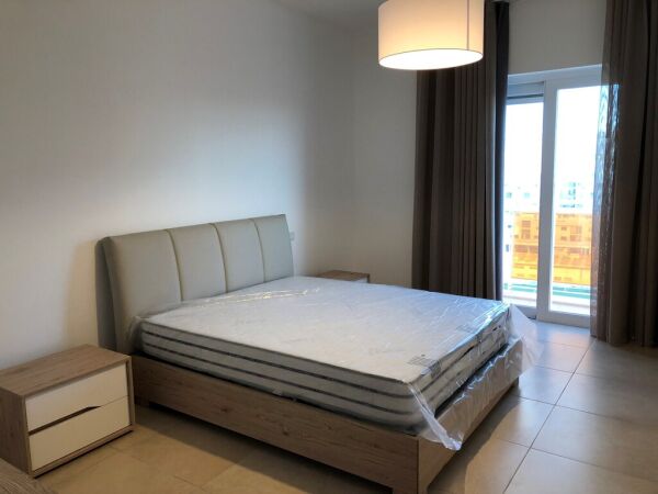 Sliema, 3 bedroom Furnished Apartment - Ref No 001066 - Image 8