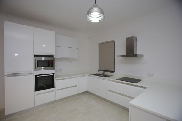 Sliema, Furnished Apartment - Ref No 001331 - Image 3