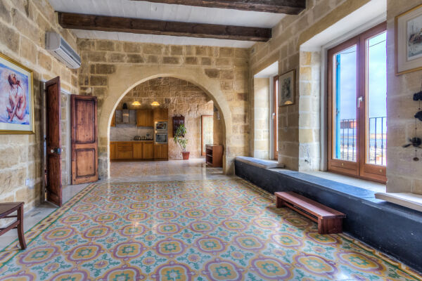 Vittoriosa, Converted House of Character - Ref No 001411 - Image 3