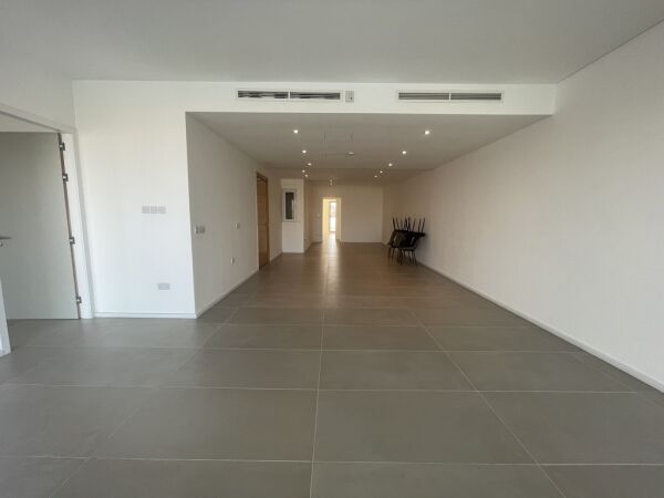 Sliema, Finished Apartment - Ref No 001439 - Image 16