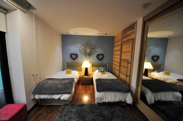 Sliema, Luxurious Finish Duplex Apartment - Ref No 001458 - Image 5