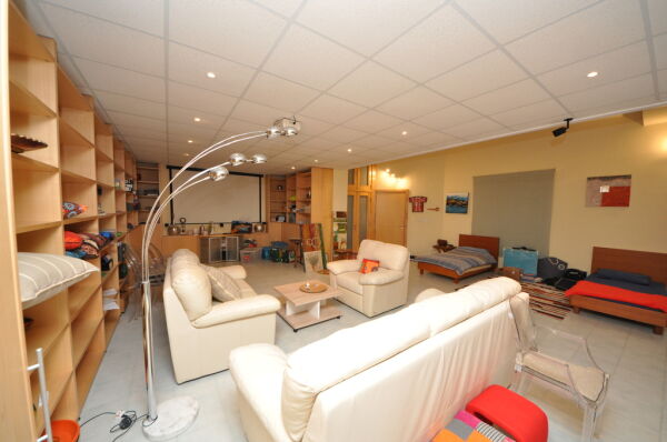 Sliema, Luxurious Finish Duplex Apartment - Ref No 001458 - Image 10