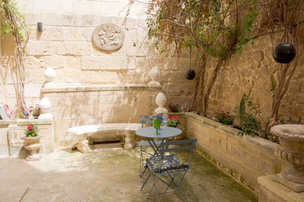 Sliema, Furnished House of Character - Ref No 001460 - Image 1