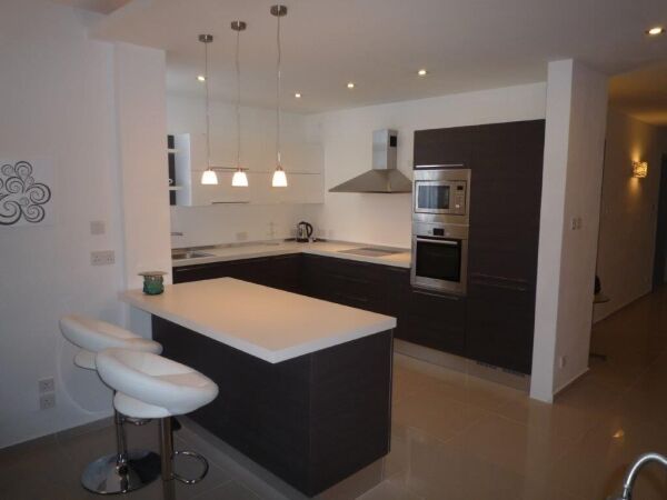 St Julians, Luxury Furnished Apartment - Ref No 001543 - Image 4