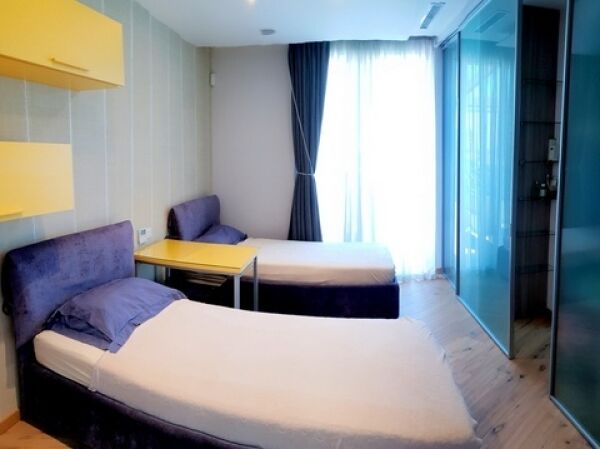 Sliema, Luxury Furnished Penthouse - Ref No 001603 - Image 12