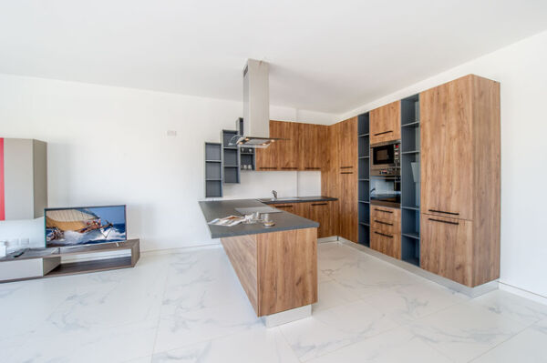 Msida, Finished Penthouse - Ref No 001755 - Image 5