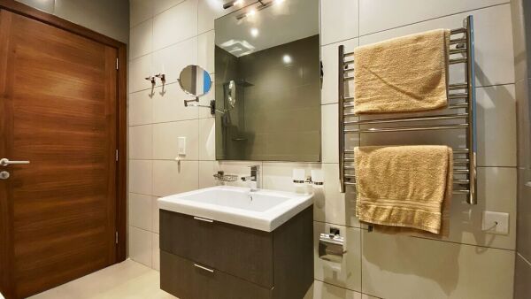 Sliema, Luxury Furnished Apartment - Ref No 001831 - Image 12