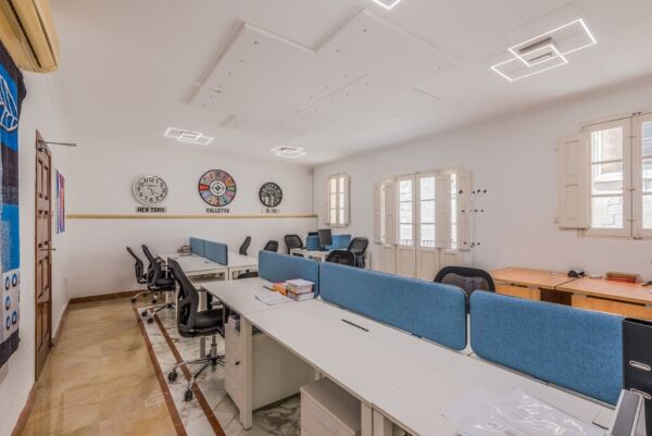 Valletta, Fully Equipped Office - Ref No 002222 - Image 1