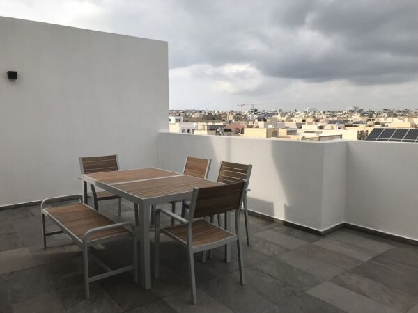 Attard, Furnished Penthouse - Ref No 002312 - Image 5
