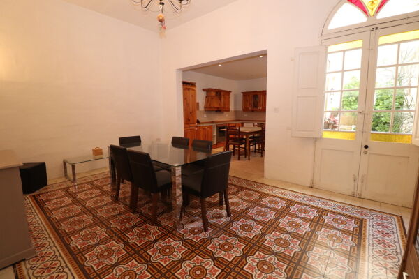 Sliema, Furnished Town House - Ref No 002334 - Image 1
