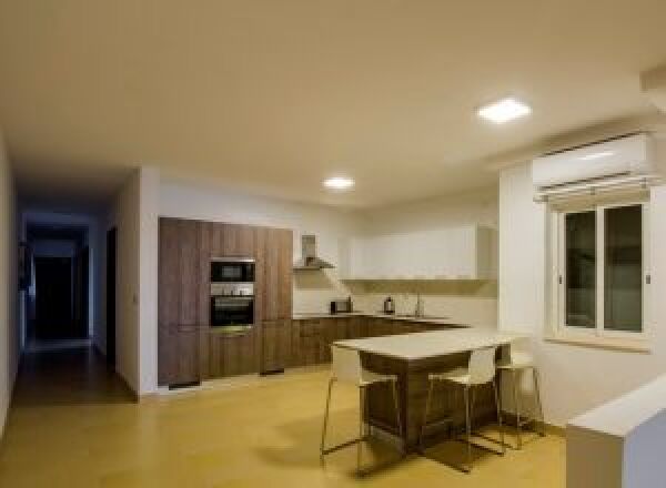 Gzira, Furnished Apartment - Ref No 002403 - Image 2