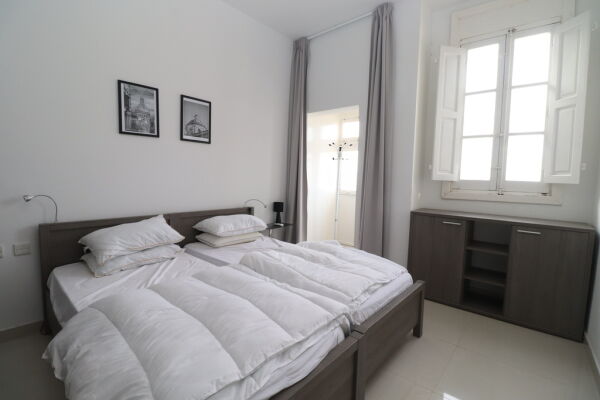 Valletta, Furnished Apartment - Ref No 002454 - Image 6