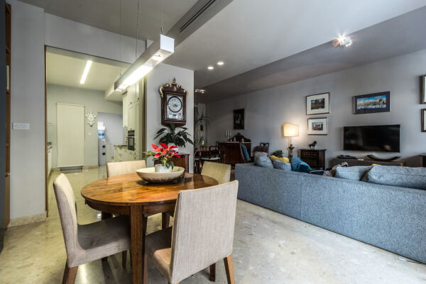 Sliema, Luxurious Finish Apartment - Ref No 002551 - Image 6
