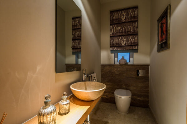 Sliema, Luxurious Finish Apartment - Ref No 002551 - Image 14