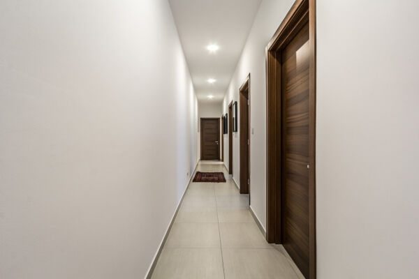 Swieqi, Finished Apartment - Ref No 002553 - Image 8
