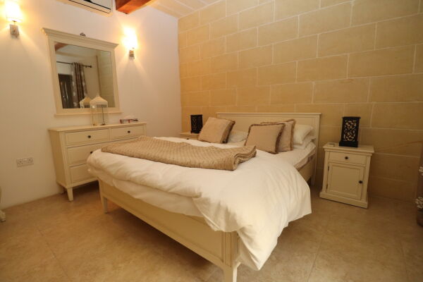 Sannat (Gozo), Converted House of Character - Ref No 002583 - Image 12