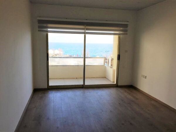 Sliema, Finished Office - Ref No 002671 - Image 4