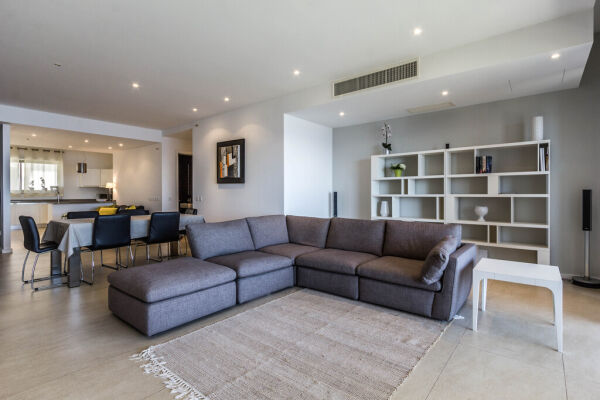Tigne Point, Luxury Furnished Apartment - Ref No 002769 - Image 8