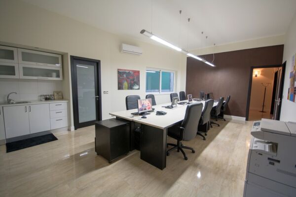 Ta’ Xbiex, Fully Equipped Office - Ref No 002772 - Image 3