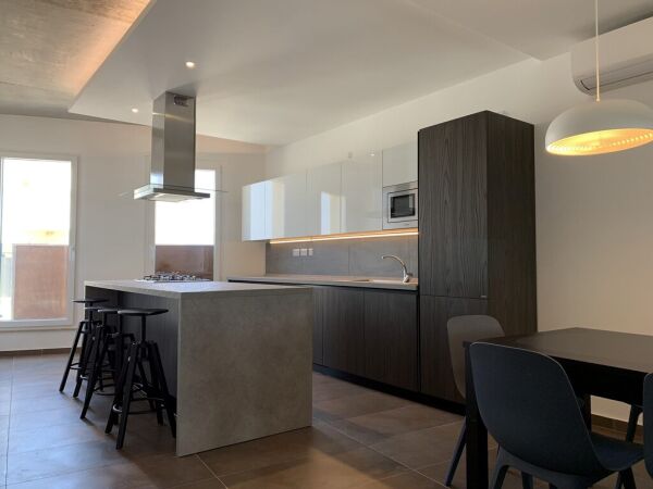 Sliema, Furnished Apartment - Ref No 002798 - Image 3