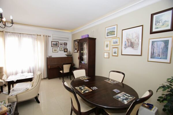 St Julians, Finished Apartment - Ref No 002819 - Image 1