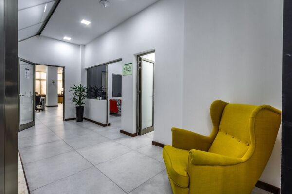 Sliema, Fully Equipped Office - Ref No 002851 - Image 12
