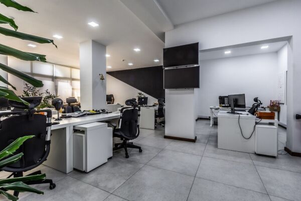 Sliema, Fully Equipped Office - Ref No 002851 - Image 17