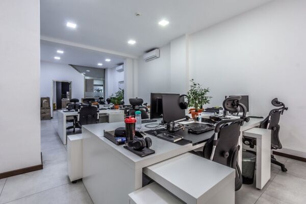 Sliema, Fully Equipped Office - Ref No 002851 - Image 21