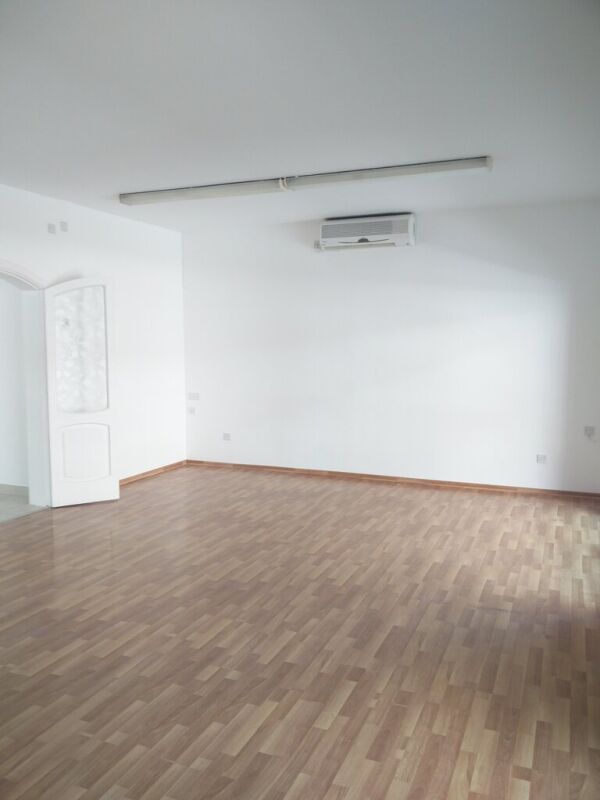 Sliema, Finished Office - Ref No 002927 - Image 5