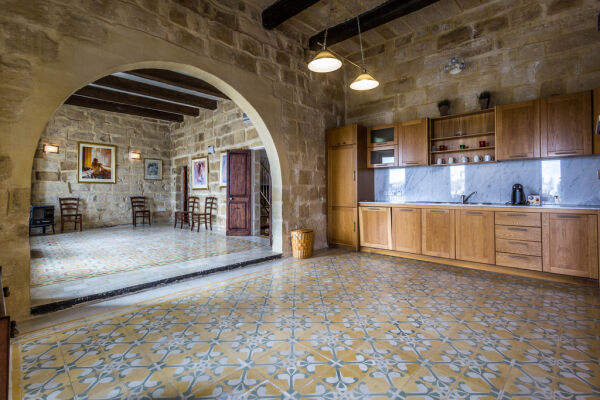 Vittoriosa (Birgu), Furnished House of Character - Ref No 002990 - Image 9