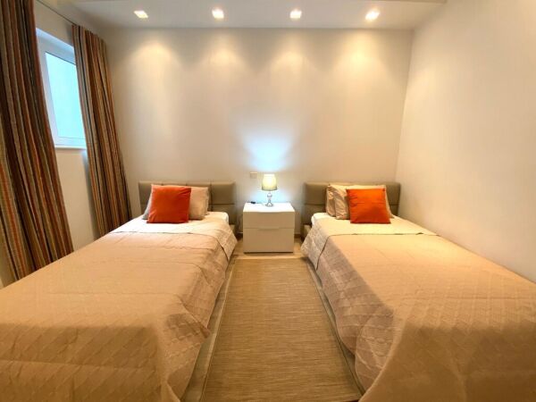 Sliema, Luxury Furnished Apartment - Ref No 003075 - Image 12