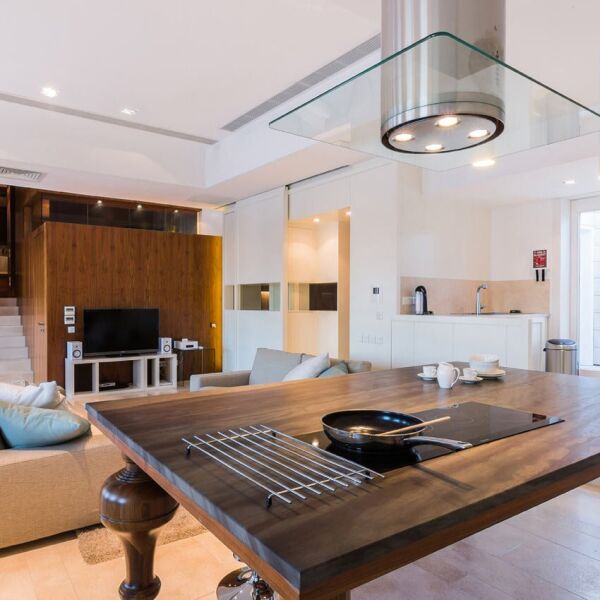 Valletta, Luxury Furnished Penthouse - Ref No 003103 - Image 6