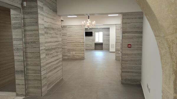 Floriana, Finished Office - Ref No 003185 - Image 12