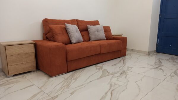 Floriana, Finished Office - Ref No 003185 - Image 16